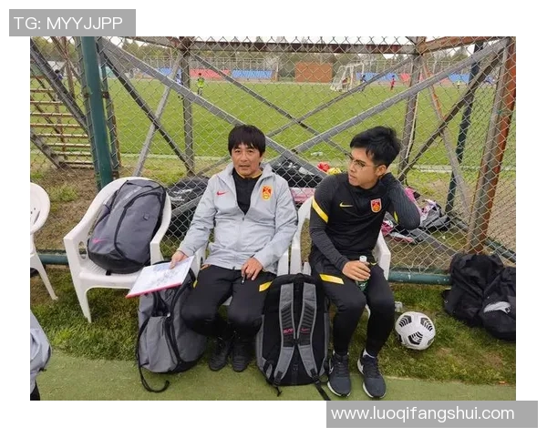 专访杨强:深入探讨足球成功背后的秘密与策略 专访杨强:深入探讨足球成功背后的秘密与策略