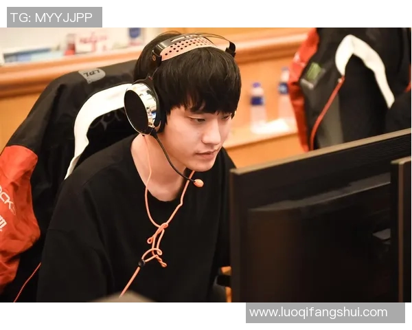 和平精英战场上的默契配合WE战队团队协作的深度解析与探讨 和平精英战场上的默契配合WE战队团队协作的深度解析与探讨