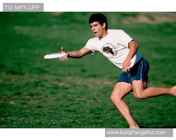 广州飞盘队团队协作的独特优势与其他队伍的深度对比分析 广州飞盘队团队协作的独特优势与其他队伍的深度对比分析